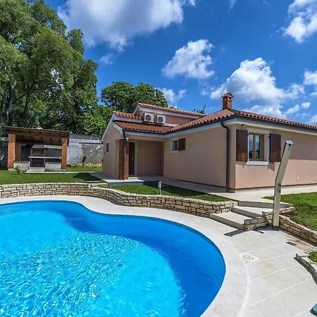 Nyaraló Family Friendly House With A Swimming Pool Visnjan, Istria - Sredisnja Istra - 25128 *
